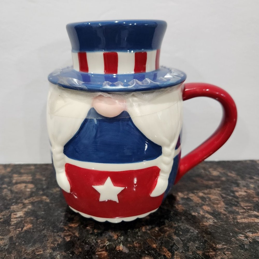 Patriotic Gnome Mug with Lid